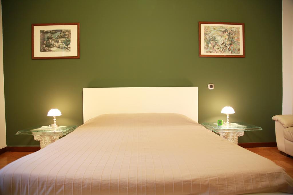 Bilocale Indipendente Apartment Milano Cameră foto